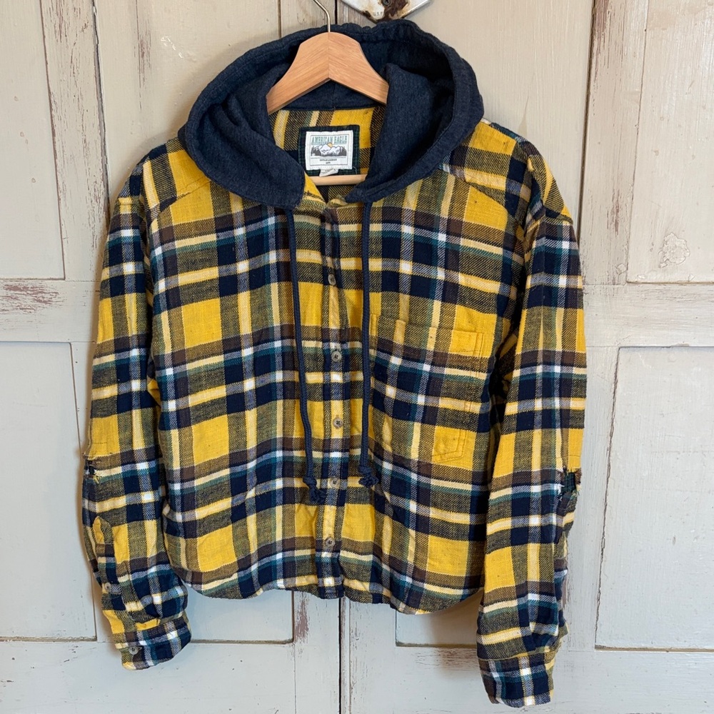 American Eagle Cropped Hooded Flannel Distressed Oversized Small Yellow Plaid